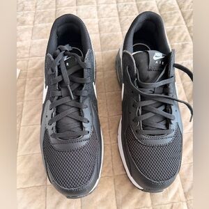 Nike Air Max Excee Men's Black Athletic Sneakers size 7
